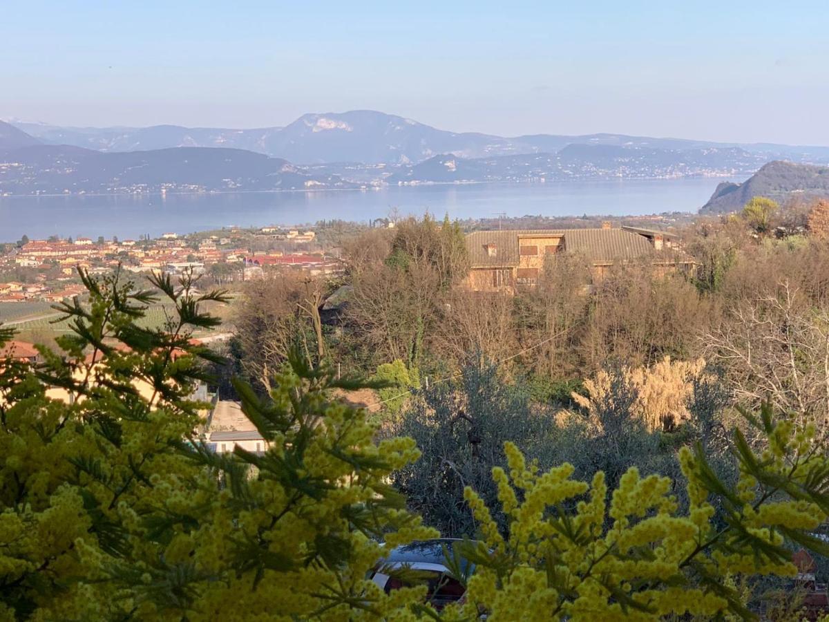 Borgo Al Sole By Garda Facilities Aparthotel Puegnago del Garda Esterno foto